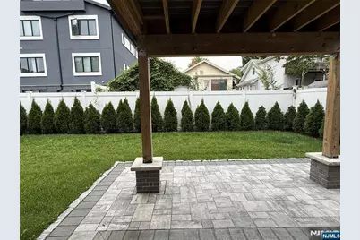 475 Oakdene Avenue 1 #1, Cliffside Park, NJ 07010 - Photo 18