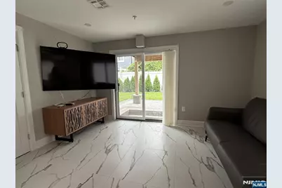 475 Oakdene Avenue 1 #1, Cliffside Park, NJ 07010 - Photo 6