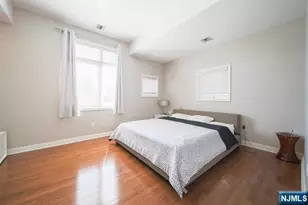 148 Hudson Cove 148, Edgewater, NJ 07020 - Photo 16