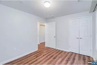 148 Oakwood Avenue A #A, Cliffside Park, NJ 07010 - Photo 8