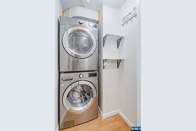 148 Oakwood Avenue A #A, Cliffside Park, NJ 07010 - Photo 10