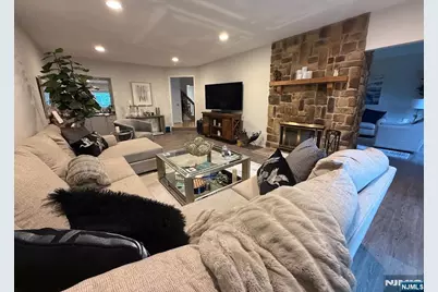 121 Frank Court 121 #121, Mahwah, NJ 07430 - Photo 24