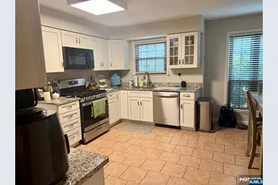 121 Frank Court 121 #121, Mahwah, NJ 07430 - Photo 8