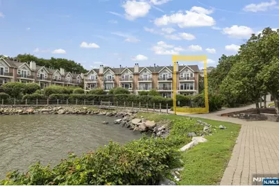 6 Grand Cove Way A06 #A06, Edgewater, NJ 07020 - Photo 2