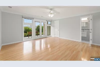 6 Grand Cove Way A06 #A06, Edgewater, NJ 07020 - Photo 22