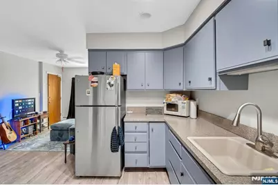 640 Franklin Avenue 1 #1, Nutley, NJ 07110 - Photo 6