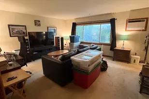 839 Riverside Ave 2, Lyndhurst Township, NJ 07071 - Photo 4