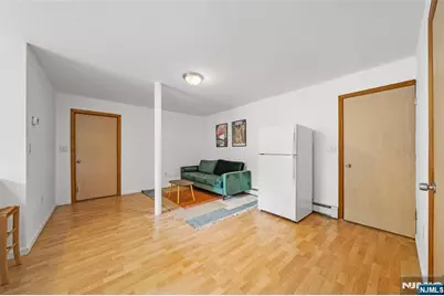 639 6th Street, Carlstadt, NJ 07072 - Photo 18