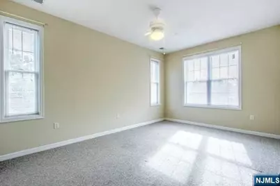 55 E Emerson Plaza 203 #203, Emerson, NJ 07630 - Photo 6