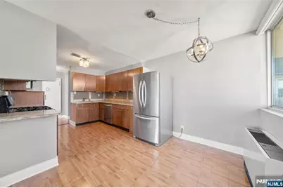 6040 Boulevard East 34J #34J, West New York, NJ 07093 - Photo 12