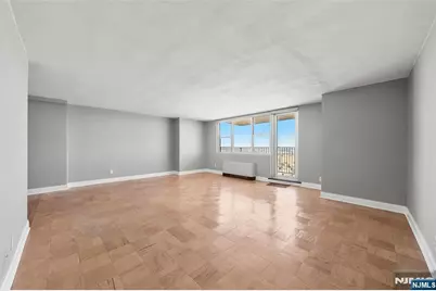 6040 Boulevard East 34J #34J, West New York, NJ 07093 - Photo 2