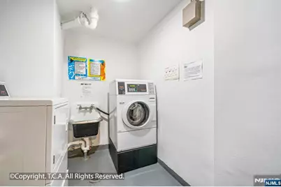 6040 Boulevard East 34J #34J, West New York, NJ 07093 - Photo 20