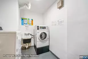 6040 Blvd East 34J, West New York, NJ 07093 - Photo 20