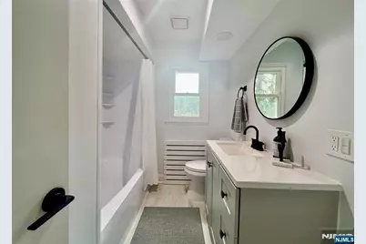 85 Lakeshore Drive, Oakland, NJ 07436 - Photo 8