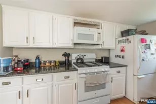39 Midland Ave 2, Montclair, NJ 07042 - Photo 6