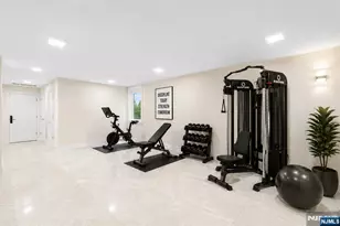 506 Undercliff Ave, Edgewater, NJ 07020 - Photo 32