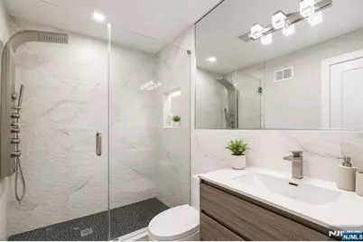 506 Undercliff Avenue, Edgewater, NJ 07020 - Photo 22