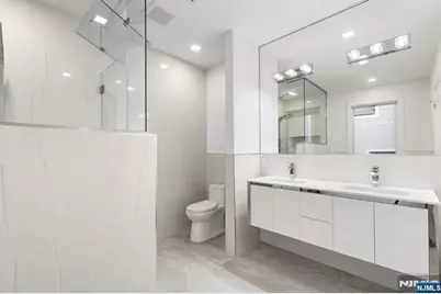 506 Undercliff Avenue, Edgewater, NJ 07020 - Photo 16
