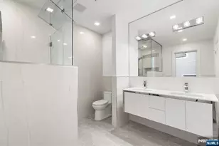506 Undercliff Ave, Edgewater, NJ 07020 - Photo 16