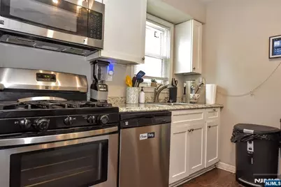 420 Prospect Avenue, Bergenfield, NJ 07621 - Photo 16