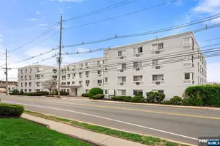 333 Grand Ave 2M, Palisades Park, NJ 07650 - Photo 1