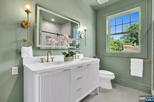 110 Blauvelt Ave, Ho Ho Kus, NJ 07423 - Photo 32