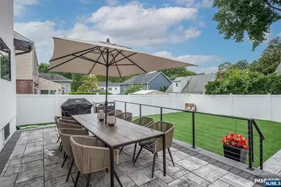 920 Phelps Road, Teaneck Township, NJ 07666 - Photo 20