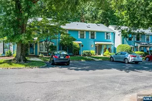 1303 Timber Oaks Road 1303, Edison, NJ 08820 - Photo 2