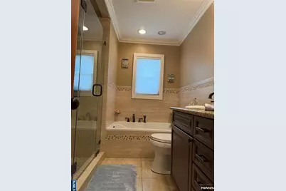 31 Van Buren, Little Ferry, NJ 07643 - Photo 10