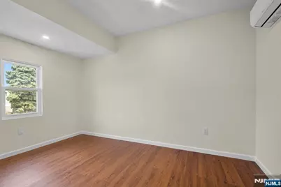 731 Humboldt Street, Secaucus, NJ 07094 - Photo 16