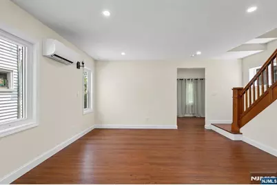 731 Humboldt Street, Secaucus, NJ 07094 - Photo 8