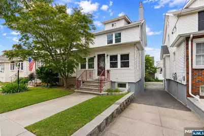 731 Humboldt Street, Secaucus, NJ 07094 - Photo 2