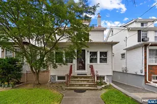 731 Humboldt St, Secaucus, NJ 07094 - Photo 1