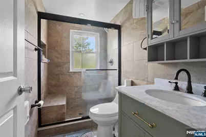 731 Humboldt Street, Secaucus, NJ 07094 - Photo 18