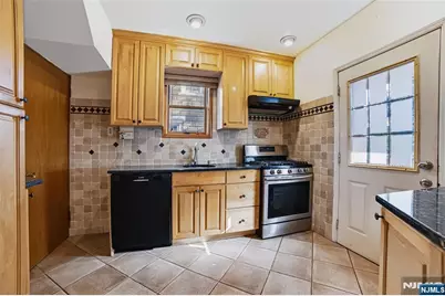 65 W Shore Avenue, Dumont, NJ 07628 - Photo 10