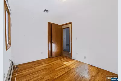 65 W Shore Avenue, Dumont, NJ 07628 - Photo 18