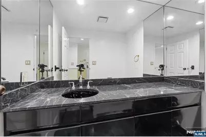 900 Palisade Avenue 20A #20A, Fort Lee, NJ 07024 - Photo 30