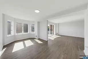 403 Livingston Ct N403, Edgewater, NJ 07020 - Photo 16