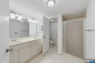 403 Livingston Ct N403, Edgewater, NJ 07020 - Photo 28