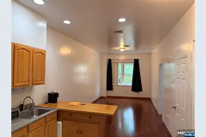 215 Main F #F, Ridgefield Park, NJ 07660 - Photo 2