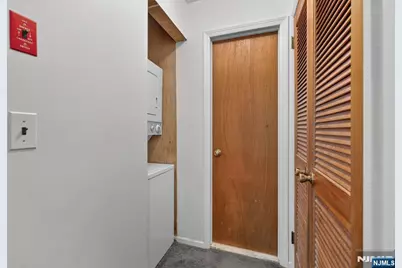 271 Collignon Way 4B #4B, River Vale Township, NJ 07675 - Photo 16