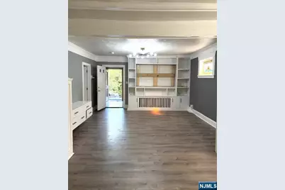 17 Hamilton Avenue, Fairview, NJ 07022 - Photo 4
