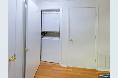 107 Indian Hollow Court 107 #107, Mahwah, NJ 07430 - Photo 16