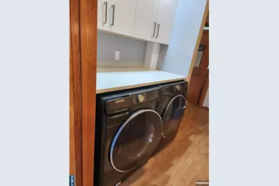 567 Windsor Drive 712 #712, Palisades Park, NJ 07650 - Photo 10