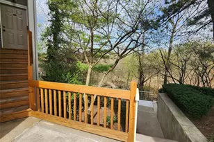 567 Windsor Dr 712, Palisades Park, NJ 07650 - Photo 4