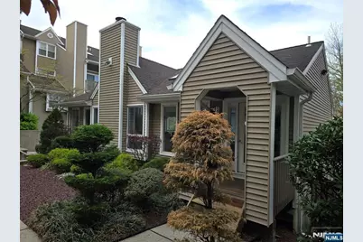 567 Windsor Drive 712 #712, Palisades Park, NJ 07650 - Photo 26