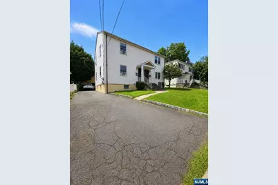 312 Passaic Avenue, Hasbrouck Heights, NJ 07604 - Photo 28