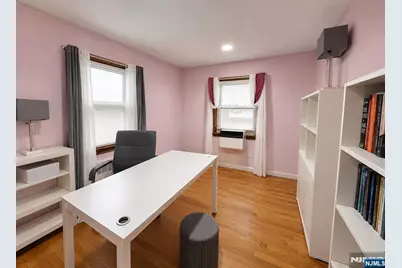 312 Passaic Avenue, Hasbrouck Heights, NJ 07604 - Photo 20