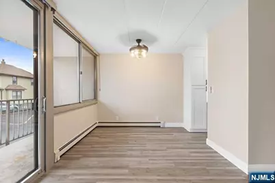515 Anderson Avenue 2H #2H, Cliffside Park, NJ 07010 - Photo 14