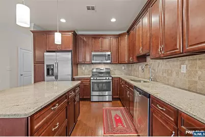 52 Parkside Drive, Wanaque, NJ 07420 - Photo 6